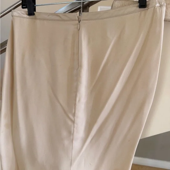 Valentino Beige Asymmetrical Draped Ruffle Skirt - Picture 4 of 12